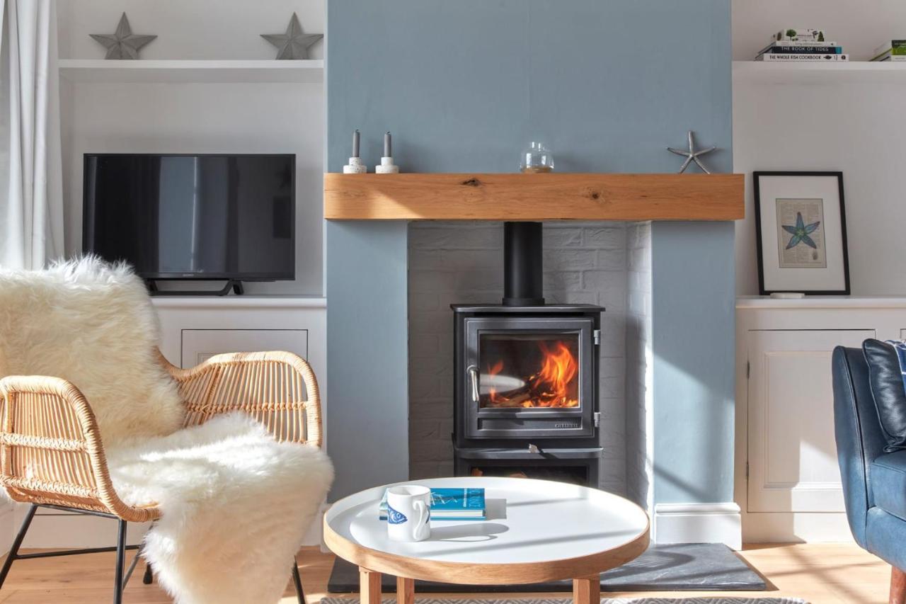 A Cool Coastal Retreat On Kingsdown Beach - The White House Villa Дийл Екстериор снимка